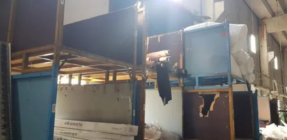 17#4206 Arredi per laboratorio cucito