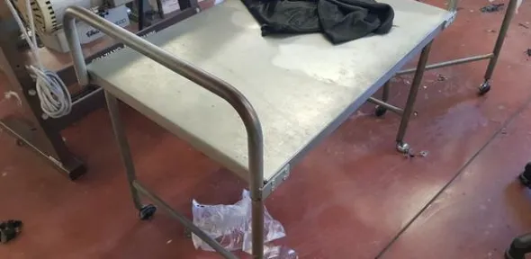 17#4206 Arredi per laboratorio cucito