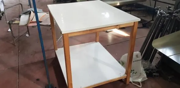17#4206 Arredi per laboratorio cucito