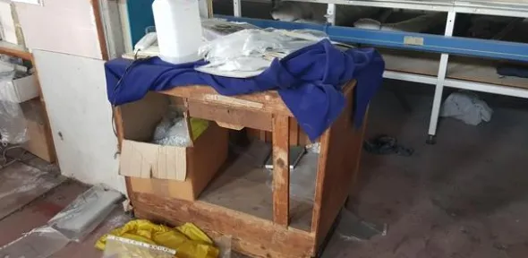 17#4206 Arredi per laboratorio cucito