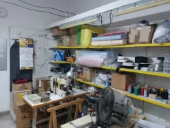 1#8597 Arredi per negozio