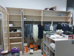1#8597 Arredi per negozio