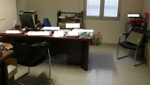 12#6880 Arredi per ufficio