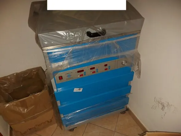 2#8012 Arredi per ufficio e attrezzature informatiche
