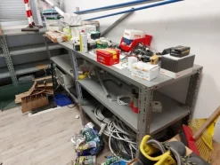 10#8011 Arredi per ufficio e spogliatoi