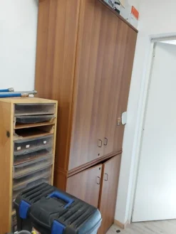 10#8011 Arredi per ufficio e spogliatoi