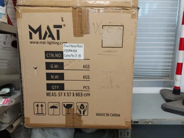 10#8011 Arredi per ufficio e spogliatoi