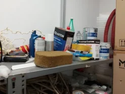 10#8011 Arredi per ufficio e spogliatoi