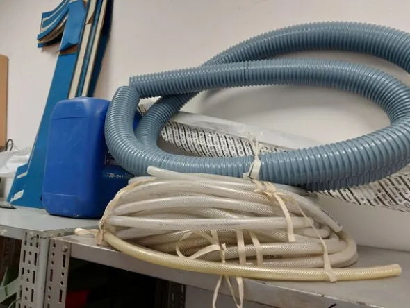 10#8011 Arredi per ufficio e spogliatoi