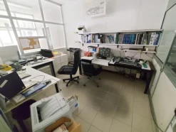 3#7700 Arredi ufficio e infissi
