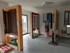 3#7700 Arredi ufficio e infissi