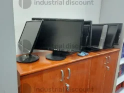 7#8564 Arredi ufficio e periferiche