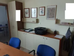 8#7776 Arredi ufficio e stampanti HP