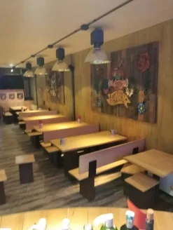 Arredo completo birreria/bar