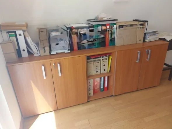 2#8602 Arredo da ufficio