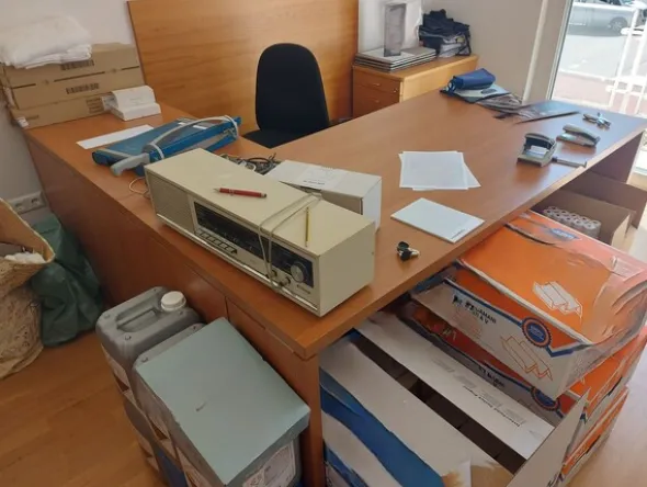2#8602 Arredo da ufficio