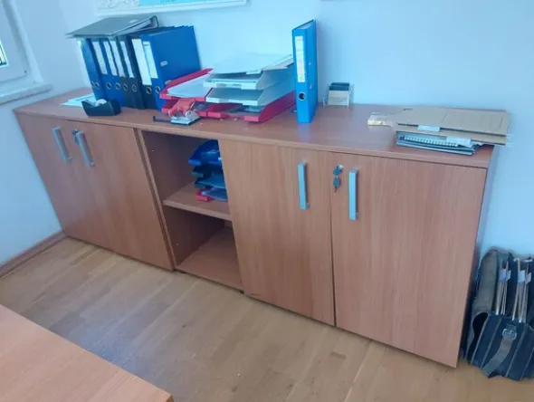 2#8602 Arredo da ufficio