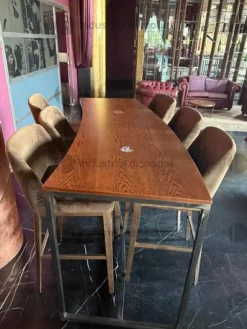 1#9447 Arredo di pregio per disco-bar