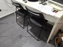 4#8857 Arredo e attrezzatura da ufficio