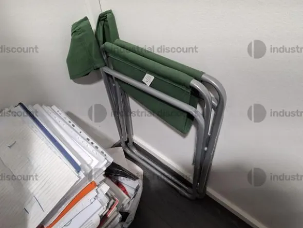 4#8857 Arredo e attrezzatura da ufficio