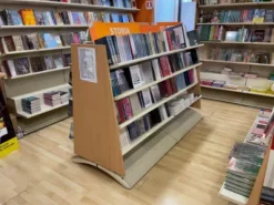 19#7897 Arredo e attrezzature libreria