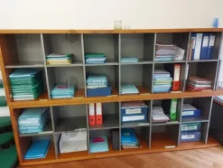 3#8743 Arredo ed attrezzatura da ufficio