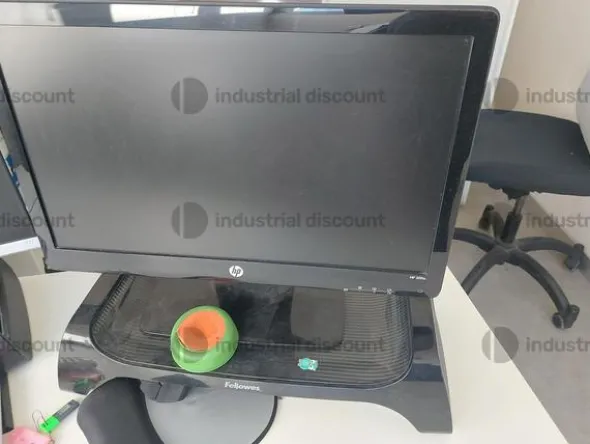 20#9805 Arredo e macchine elettroniche da ufficio