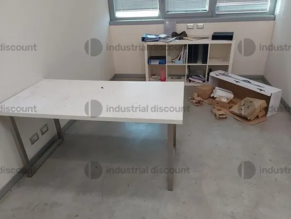 20#9805 Arredo e macchine elettroniche da ufficio