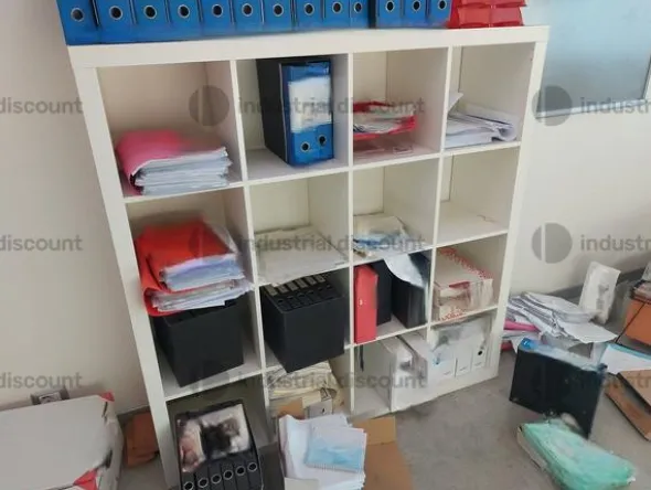 20#9805 Arredo e macchine elettroniche da ufficio