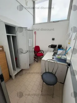 45#9470 Arredo negozio per distribuzione di prodotti ortofrutticoli