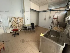 45#9470 Arredo negozio per distribuzione di prodotti ortofrutticoli