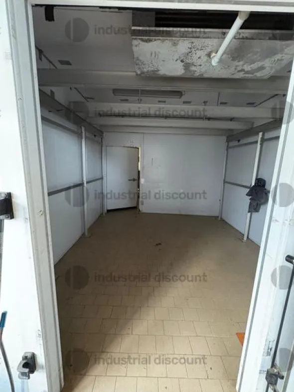 45#9470 Arredo negozio per distribuzione di prodotti ortofrutticoli