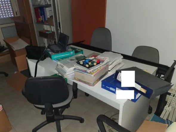 8#7628 Arredo ufficio