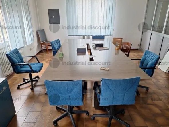 1#8766 Arredo ufficio