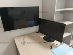 1#8705 Arredo ufficio e materiale elettronico
