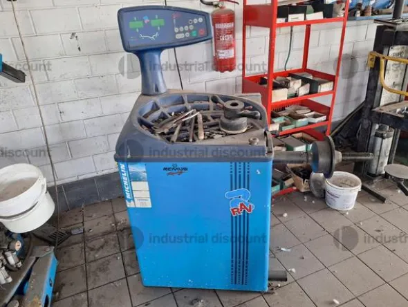 3#9630 Arredo uffici per officina e accettazione officina