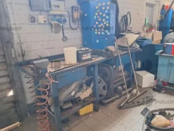 3#9630 Arredo uffici per officina e accettazione officina
