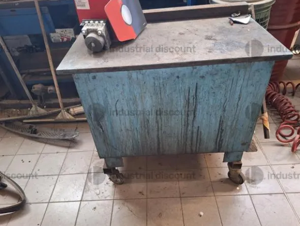 3#9630 Arredo uffici per officina e accettazione officina