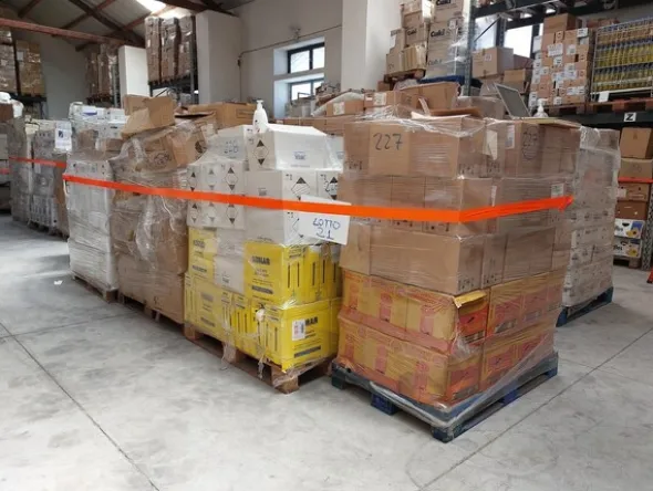 21#8578 Articoli per la casa e igiene personale