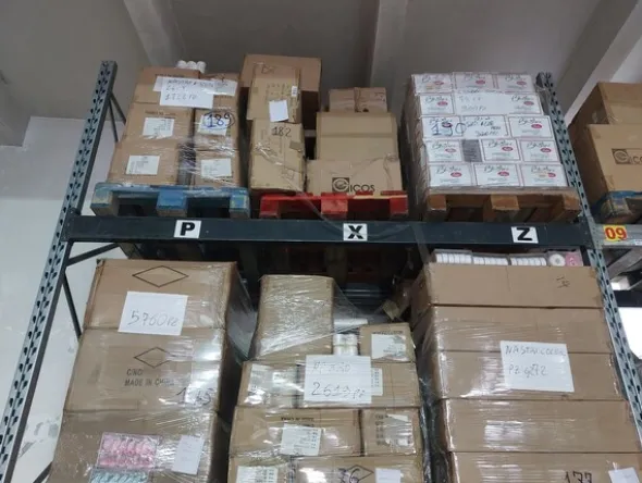 3#8578 Articoli per la casa e igiene personale