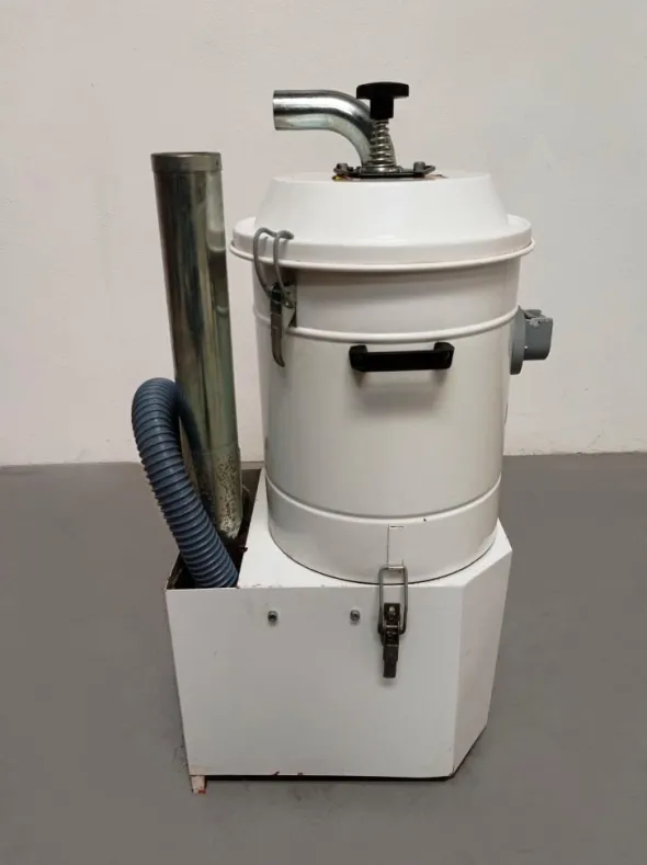 ASPIRATORE IND. PER POLVERI – NILFISK CFM 3151 (ASP-47)