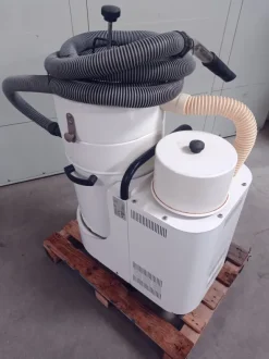 ASPIRATORE INDUSTRIALE POLVERI – NILFISK (MF-PR-ASP-71)