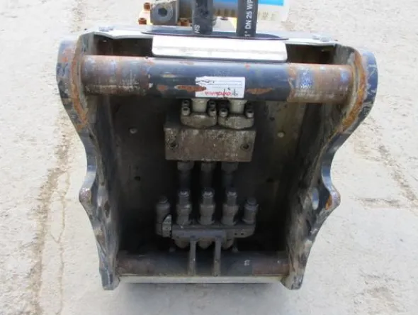 Atlas Copco MB 750