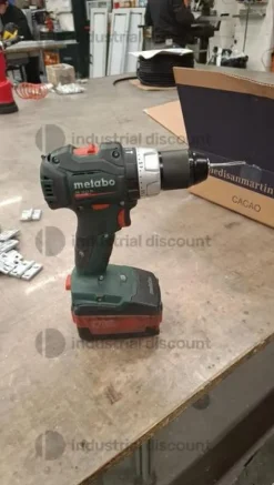 52#10047 Attrezzatura da cantiere