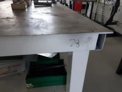 28#7717 Attrezzatura da officina