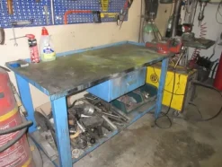 2#4144 Attrezzatura da officina