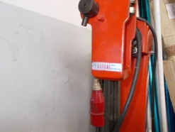 2#4144 Attrezzatura da officina
