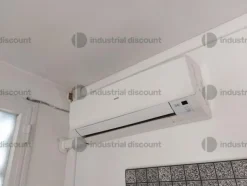 17#9469 Attrezzatura da officina ed arredo da ufficio