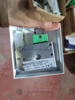 1#9086 Attrezzatura edile e materiale elettrico