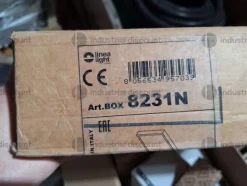 1#9086 Attrezzatura edile e materiale elettrico